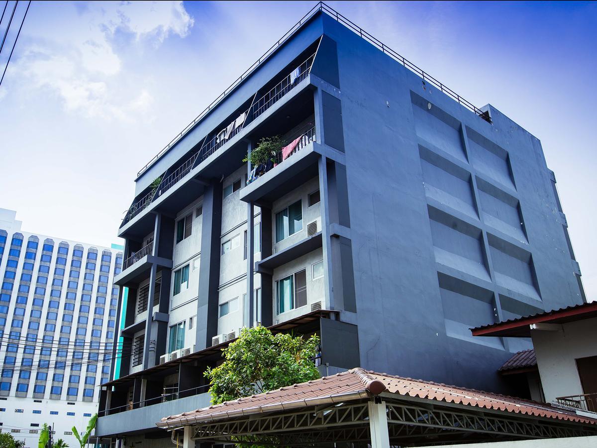 Five Stars Ratchada 19 Hostel Bangkok Kültér fotó